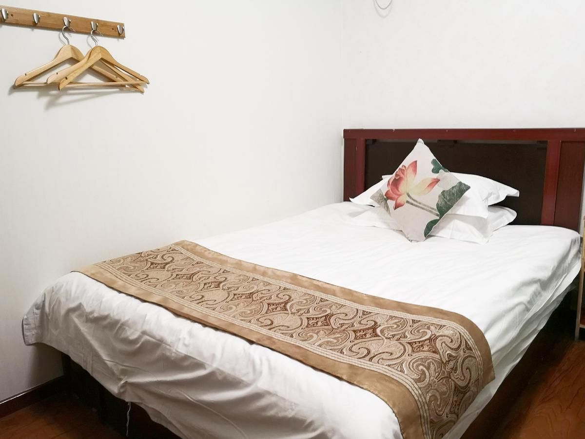 Hutong Impressions Beijing Guesthouse Exterior photo