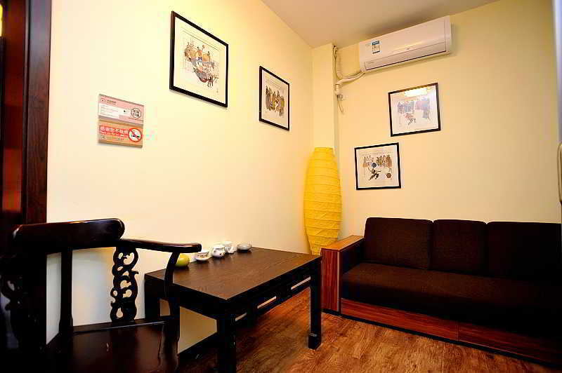 Hutong Impressions Beijing Guesthouse Exterior photo